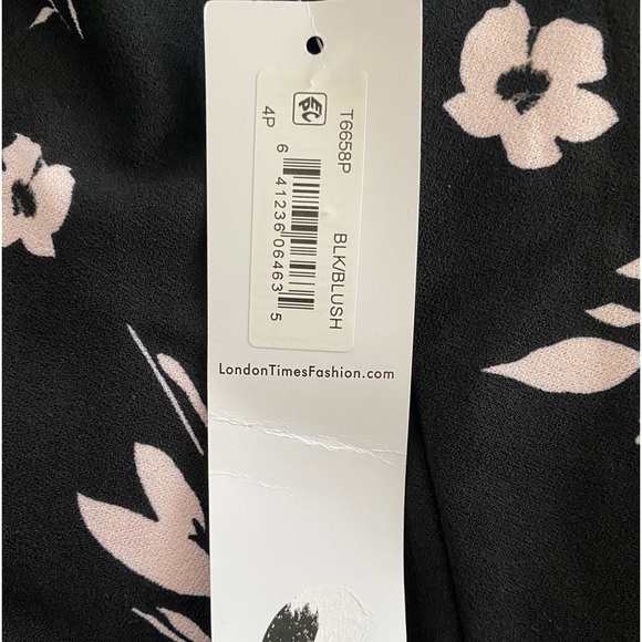 London Times Perfect Versatile Scuba Crepe Fit & Flare Dress NWT Size 4P - Picture 6 of 8